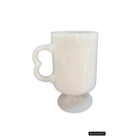 Walt Disney Vintage Breakable 8 ounceMickey Mouse Pedestal White Mug - Picture 5 of 8